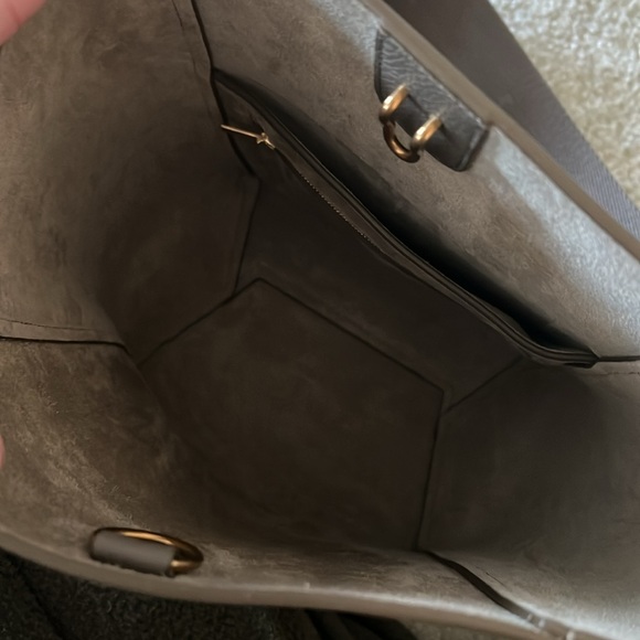 Celine Sangle - Picture 2 of 5